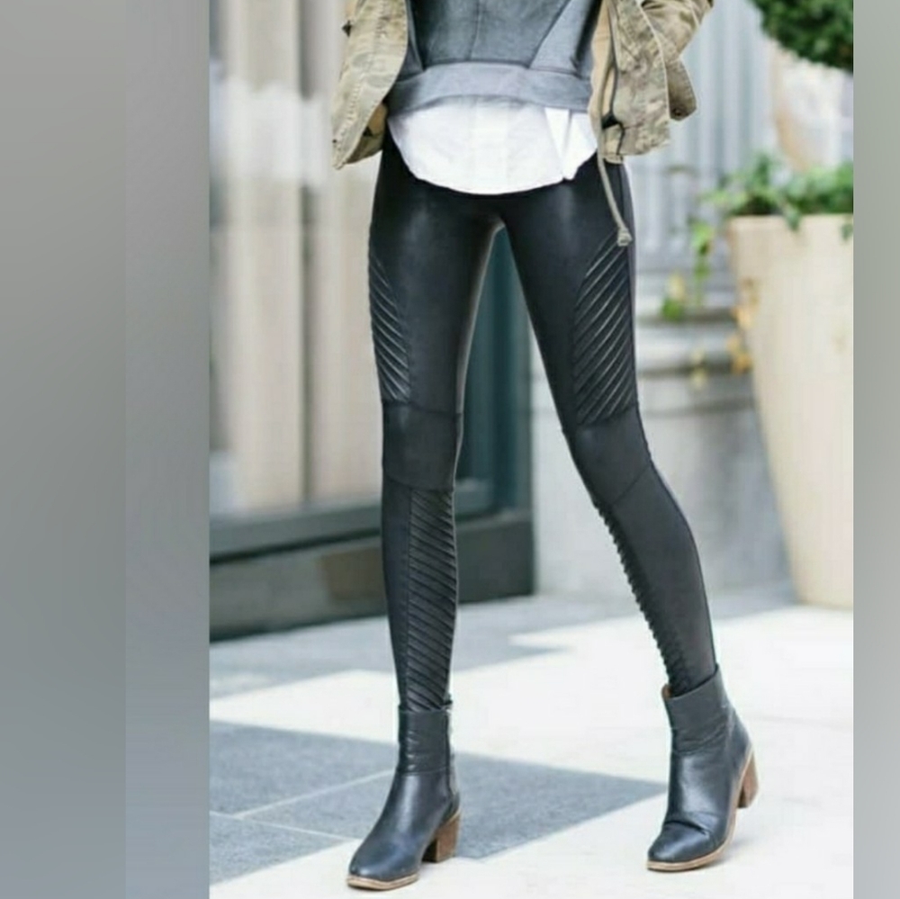 spanx high rise faux leather moto leggings black - Picture 7 of 8
